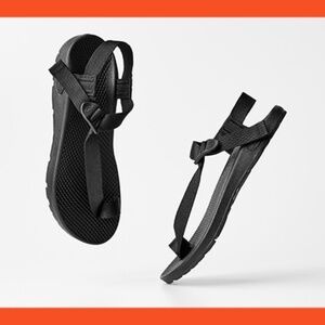 W8 CHACO BODHI sandals NEW IN BOX ♥︎